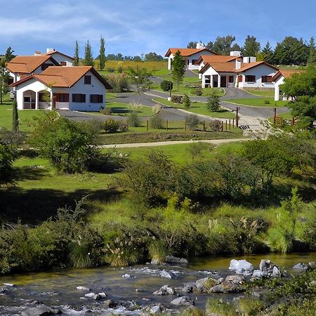 Complejo De Cabanas Llatani Hotel Los Reartes Kültér fotó